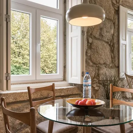 Swimming Pool House Апартаменты *